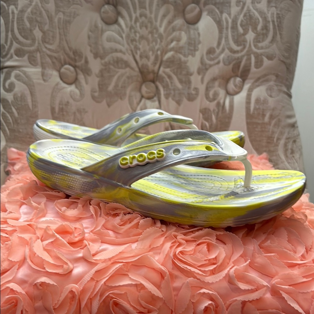 CROCS Men’s Yellow and Gray Sandals with Ergonomic Comfort
